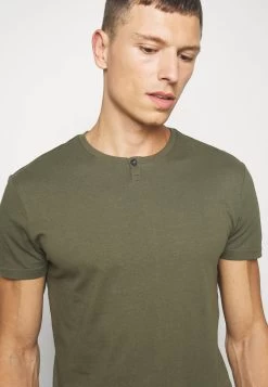 Soldes En Ligne Pier One T-shirt Basique T-shirts Col Rond Homme -Fashion Soldes 52b4ec9a78c745f9b2bb4c520029aa4e
