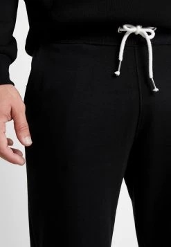 Pier One 2 PACK – Pantalon De Survêtement Prix Gelé Pantalons Normale Homme -Fashion Soldes 537aeb95a2294356950729136c28cfaf