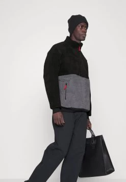 Prix Avantageux Pier One Sweat Polaire Sweats & Hoodies Col Camionneur Homme -Fashion Soldes 5620bb7555b0426299990d946ee0d69b