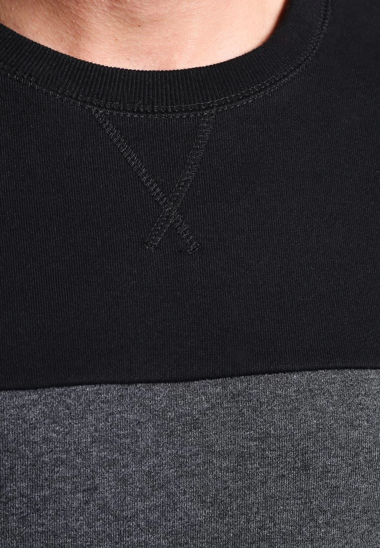 Pier One Prix Imbattable Sweatshirt Pulls Et Gilets Col Rond Homme 4 Pier One Prix Imbattable Sweatshirt Pulls Et Gilets Col Rond Homme â Image 4