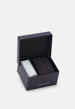 Pier One CHRISTMAS GIFT SET – Cravate Marchandise De Première Qualité Cravates Et Nœuds Papillon Homme Homme -Fashion Soldes 5aa689e5eadb41b5a4e48f0823e196b7
