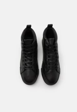 Pier One Authentique 100% UNISEX – Baskets Montantes Sneakers Rond -Fashion Soldes 5ade88f85c3b4089a5a2a237ccb744ef