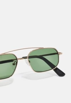 Haute Qualité Pier One Lunettes De Soleil Ovale Femme 7 Haute Qualité Pier One Lunettes De Soleil Ovale Femme -Fashion Soldes 5bc4ec5a70a64828bbed162942d559a7