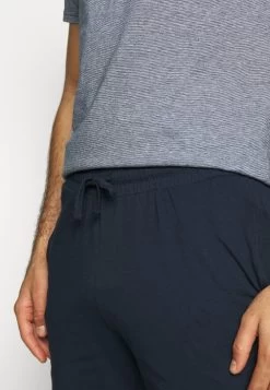 Pier One Pyjama Prix Favorable Pyjamas Normale Homme -Fashion Soldes 5cd278190b7e4ca4a9d8e88f3d1570ec