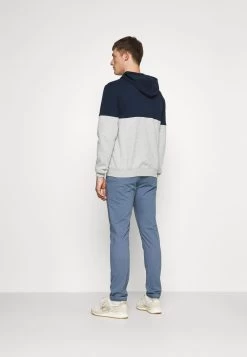 Prix Dégriffé Pier One Sweat à Capuche Zippé Pulls Et Gilets Homme -Fashion Soldes 5d59b52c08914d6dbbde2fb6c17d421e
