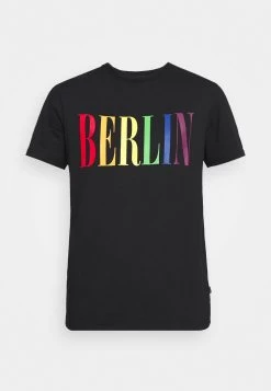 Pier One PRIDE – T-shirt Imprimé Soldes T-shirts Col Rond Homme -Fashion Soldes 5e1230ce00e74b65a8a795289fe9d6f4 1