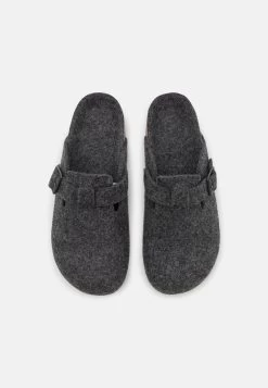 Pier One Prix De Rêve UNISEX – Chaussons Sandales Rond -Fashion Soldes 62a621ccc92a457a97bbbf02997349e8