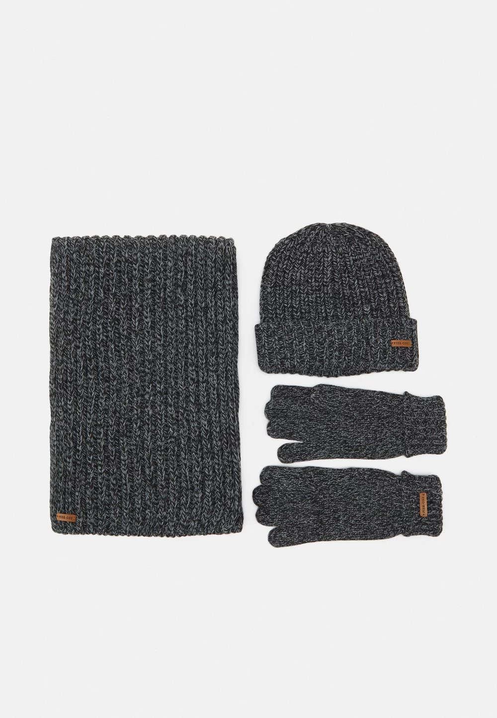 Pier One 50% Off De Vente SET – Écharpe Casquettes, Bonnets Et Chapeaux Chiné Homme 1 Pier One 50% Off De Vente SET – Écharpe Casquettes, Bonnets Et Chapeaux Chiné Homme