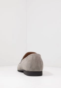 Prix Cassé Pier One Mocassins Chaussures De Ville Carré Homme 13 Prix Cassé Pier One Mocassins Chaussures De Ville Carré Homme -Fashion Soldes 65a8f344b72544e0b81aacdea30ceeef