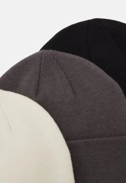 Pier One 3 PACK UNISEX – Bonnet Prix Usine Casquettes, Bonnets Et Chapeaux Couleur Unie 7 Pier One 3 PACK UNISEX – Bonnet Prix Usine Casquettes, Bonnets Et Chapeaux Couleur Unie -Fashion Soldes 6668fff4b25e40b09caf7206c86a493f