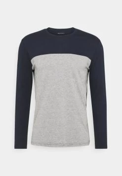 Pier One 50% Off De Vente T-shirt à Manches Longues T-shirts Col Rond Homme 15 Pier One 50% Off De Vente T-shirt à Manches Longues T-shirts Col Rond Homme -Fashion Soldes 67c44f2209fa47148edcc2b4312c04eb 1