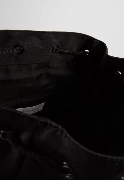 Prix Aimable Pier One UNISEX – Sac à Dos Sacs Compartiment Pour Téléphone Portable -Fashion Soldes 69bed48d3adb4008b947fb3c765fbbcd