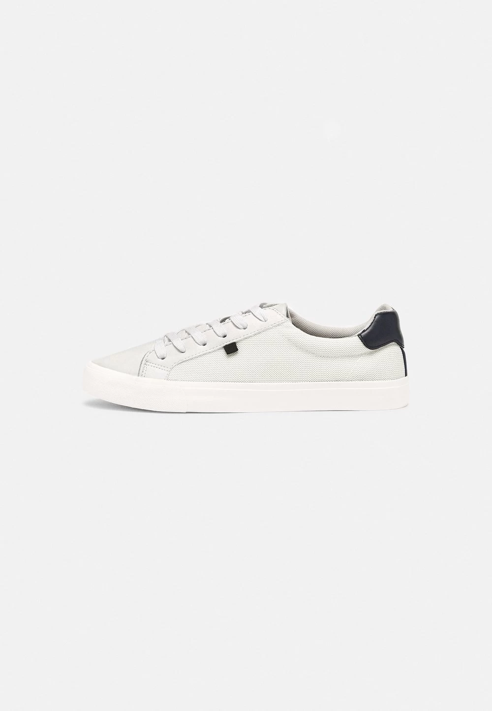 Prix Aimable Pier One Baskets Basses Sneakers Rond Unisex 1 Prix Aimable Pier One Baskets Basses Sneakers Rond Unisex