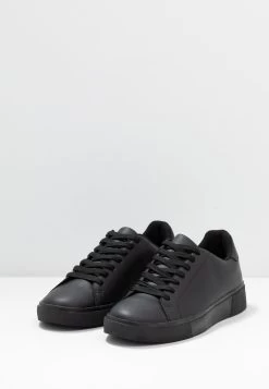 Pier One Qualité Supérieure Baskets Basses Baskets & Sneakers Rond Homme -Fashion Soldes 6c7ac692f42b4b2c94d933936826a0c3