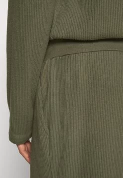 Pier One Remise En Ligne Bas De Pyjama Pyjamas Haute Homme 11 Pier One Remise En Ligne Bas De Pyjama Pyjamas Haute Homme -Fashion Soldes 6e1e41e8a785467a93a26dc58aece4f1