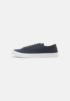 Pier One Qualité Absolue UNISEX – Baskets Basses Baskets & Sneakers Rond -Fashion Soldes 6f1fa4ac1195434da0c51a305459c8e1 1