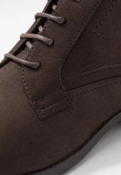 Prix Cassé Pier One Derbies Derbies Et Richelieus Rond Homme -Fashion Soldes 7032c32a07d04908a4d5629b790f0747