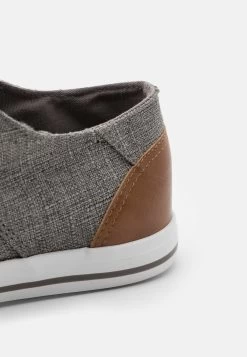 Pier One Prix Affortable Chaussures à Lacets Derbies Et Richelieus Rond Homme -Fashion Soldes 7084c07d5dfa4b17b8a7013362a1857a