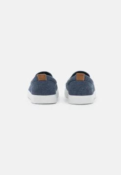 Prix Exclusifs Pier One UNISEX – Baskets Basses Mocassins Et Loafers Rond 10 Prix Exclusifs Pier One UNISEX – Baskets Basses Mocassins Et Loafers Rond -Fashion Soldes 71590e0a2f00484c8b56a2fc94cb4227