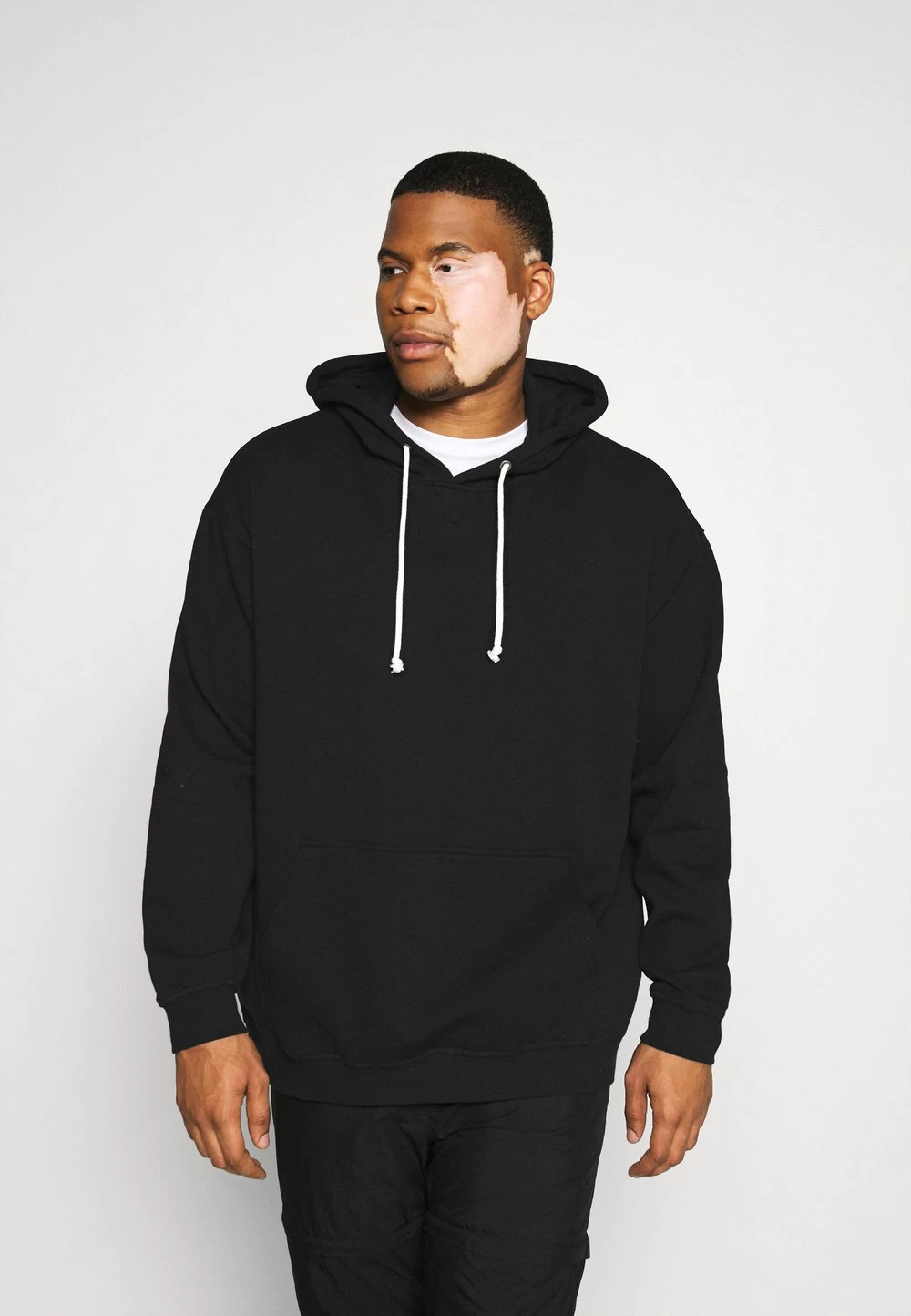 Pier One Prix Sympa 2 PACK – Sweat à Capuche Pulls Et Gilets Homme 4 Pier One Prix Sympa 2 PACK – Sweat à Capuche Pulls Et Gilets Homme – Image 4