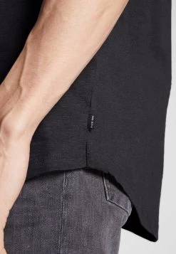 Prix De Lancement Pier One T-shirt Basique T-shirts Col Rond Homme -Fashion Soldes 7a5a85eb54da478ca91edef0d380e1c9