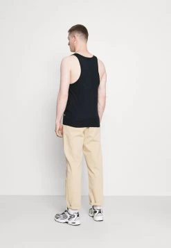 En Remise Pier One Débardeur T-shirts Col Rond Homme -Fashion Soldes 7addba5789c34fdaaf1c808ba9f77756