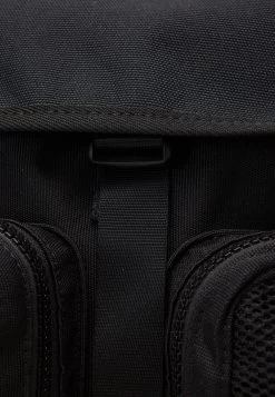 Prix Accessible Pier One UNISEX – Sac à Dos Sacs Fermeture à Clip 9 Prix Accessible Pier One UNISEX – Sac à Dos Sacs Fermeture à Clip -Fashion Soldes 7b22fab20b1a4fcda1bad1ca33016935