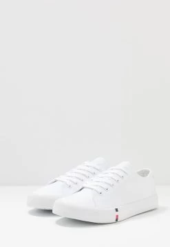 Pier One Qualité Garantie 100% UNISEX – Baskets Basses Baskets & Sneakers Rond 11 Pier One Qualité Garantie 100% UNISEX – Baskets Basses Baskets & Sneakers Rond -Fashion Soldes 7b8347df112e4e4bab4349060dccbc01