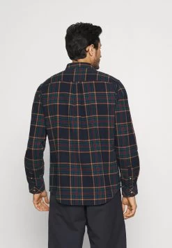 Pier One TARTAN SHIRT – Chemise Faible Prix Chemises Col Kent Homme -Fashion Soldes 7cc4ad9d696d49ba9eabedaf989a64c8