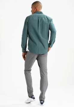 Pier One En Promotion Chemise Chemises Col à Boutons Homme 9 Pier One En Promotion Chemise Chemises Col à Boutons Homme -Fashion Soldes 7e8e1b55019b4010a49711a4bb928d0a