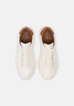 Prix Ourlé Pier One Baskets Basses Sneakers Rond Homme -Fashion Soldes 7f7d135c53ec4309a61895a820207557