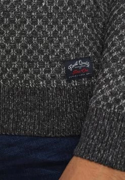 En Promotion Pier One Pullover Pulls & Gilets Col Rond Homme -Fashion Soldes 82e9063090f248baab925422fe01468d