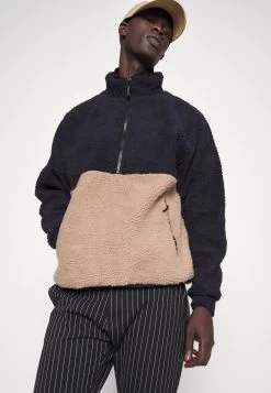 Pier One Excellente Qualité Sweat Polaire Sweats & Hoodies Col Camionneur Homme -Fashion Soldes 839cc28e09d5468b9aa475c90729f50e