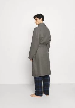 Pier One Discount En Ligne Peignoir Sous-vêtements & Chaussettes Col Châle Homme 13 Pier One Discount En Ligne Peignoir Sous-vêtements & Chaussettes Col Châle Homme -Fashion Soldes 843aae18dd354ecea874e718391b9416