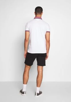 Bonne Qualité Pier One Short Shorts Normale Homme -Fashion Soldes 84b75b70792049e9838107ff60bedd63