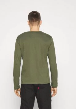 Pier One T-shirt à Manches Longues Prix Imbattable T-shirts Col Rond Homme -Fashion Soldes 882b609b1cf64e4db6573d4e2e33e0a4