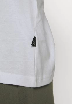 Pier One T-shirt Basique Bonne Qualité T-shirts Col Rond Homme 15 Pier One T-shirt Basique Bonne Qualité T-shirts Col Rond Homme -Fashion Soldes 8ebc0a42ec8641ada39deddb5d50c34c