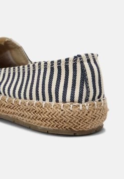 Pier One UNISEX – Espadrilles Prix Affortable Chaussures Basses Rond Homme -Fashion Soldes 900f7eec9e274bfe8328163695855490
