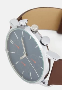 Prix Sacrifiés Pier One SET – Montre Montres Et Bijoux Boucle Ardillon Homme 13 Prix Sacrifiés Pier One SET – Montre Montres Et Bijoux Boucle Ardillon Homme -Fashion Soldes 9508191e62af43ccbf5ddbee4cac1ebf