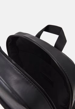 Pier One Prix Imbattable UNISEX – Sac à Dos Sacs Compartiment Pour Pc Portable 8 Pier One Prix Imbattable UNISEX – Sac à Dos Sacs Compartiment Pour Pc Portable -Fashion Soldes 960a39448abf482aa9ef216b95dbad94