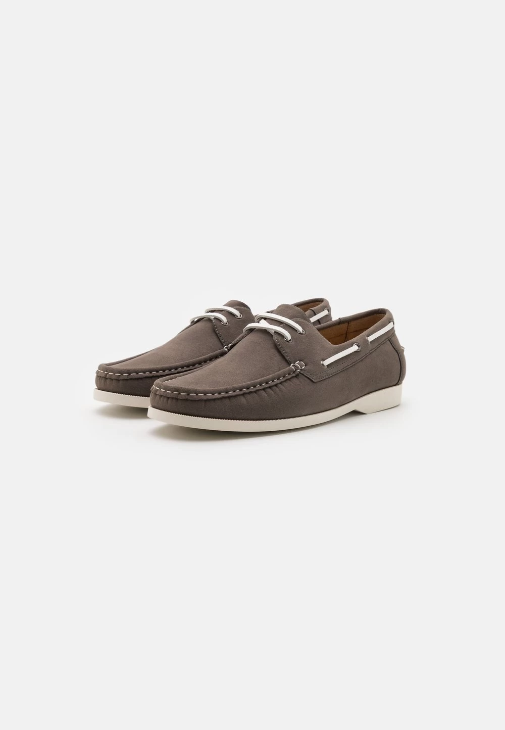 Pier One Vendre-Réclame Chaussures Bateau Rond Homme 2 Pier One Vendre-Réclame Chaussures Bateau Rond Homme – Image 2