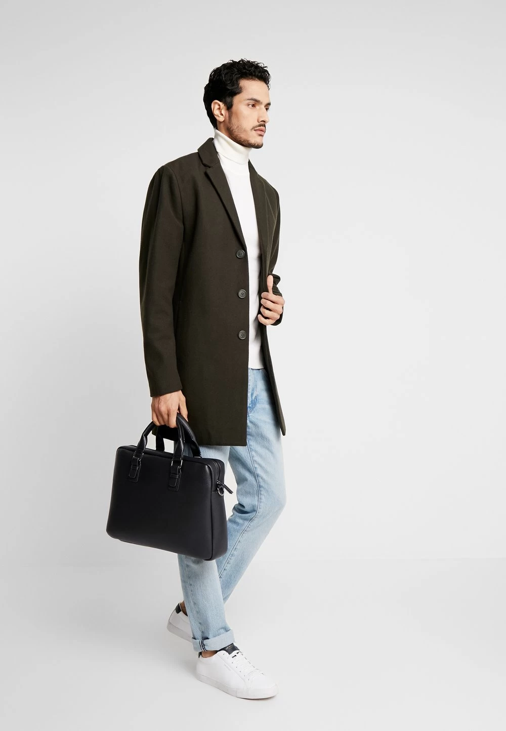 Pier One Sac Ordinateur Discount En Ligne Sacs Compartiment Pour Pc Portable Homme 2 Pier One Sac Ordinateur Discount En Ligne Sacs Compartiment Pour Pc Portable Homme – Image 2