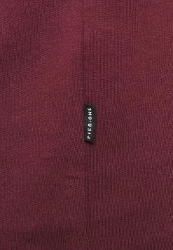 Pier One Prix Allégé T-shirt Basique T-shirts & Polos Col En V Homme -Fashion Soldes 9adb824db7814404816f15713d049982