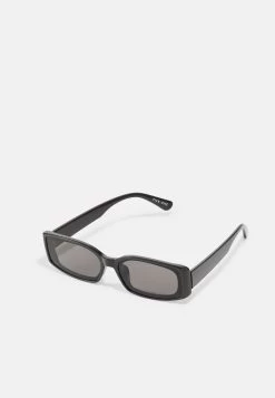 Pier One Prix Jamais Vus Lunettes De Soleil Rectangulaire Homme 7 Pier One Prix Jamais Vus Lunettes De Soleil Rectangulaire Homme -Fashion Soldes a09130f4a24b45ceb5befa143265e243