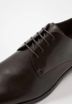 Un Tarif Préférentiel Pier One Derbies & Richelieus Derbies Et Richelieus Carré Homme -Fashion Soldes a0b009a19812409ca3c027d57ebf1f72