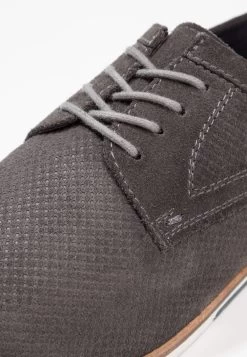 Pier One Chaussures à Lacets Prix Sacrifiés Derbies Et Richelieus Rond Homme -Fashion Soldes a144a81f73be457aad55c1ddc2a9f3cf