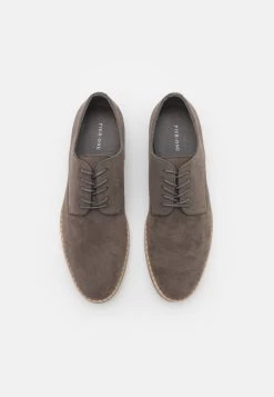 Prix Accessible Pier One Derbies Chaussures De Ville Rond Homme 12 Prix Accessible Pier One Derbies Chaussures De Ville Rond Homme -Fashion Soldes a22e45e373d846f4aa370c6058020798