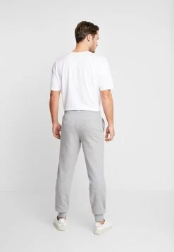 Pier One Pantalon De Survêtement Prix Acceptable Pantalons Normale Homme 16 Pier One Pantalon De Survêtement Prix Acceptable Pantalons Normale Homme -Fashion Soldes a2fee82a35734bb2921d2f084d11e5f6