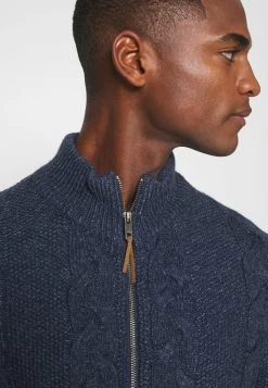 Prix Affortable Pier One Gilet Pulls Et Gilets Col Montant Homme -Fashion Soldes a38997ba40a1434f804f5e411b353d5d