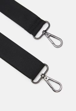 Vendre Pier One UNISEX – Sac Ordinateur Sacs Compartiment Pour Pc Portable 8 Vendre Pier One UNISEX – Sac Ordinateur Sacs Compartiment Pour Pc Portable -Fashion Soldes a4dfc370042341eb833e0e4dcd12f6d1